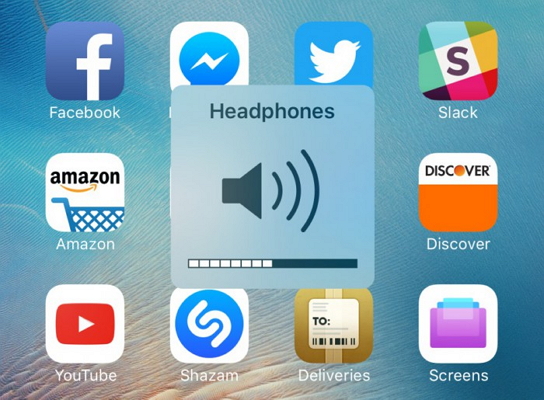 iphone speaker not working-check if iphone stuck in headphone mode
