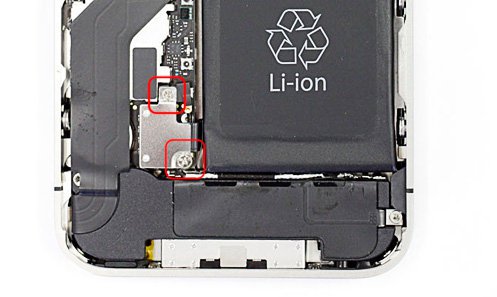 iphone error 29-Remove the Philips screw 